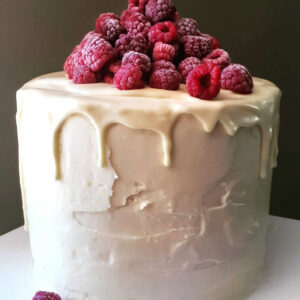 Torta de Ganache de Chocolate Blanco Cubierta