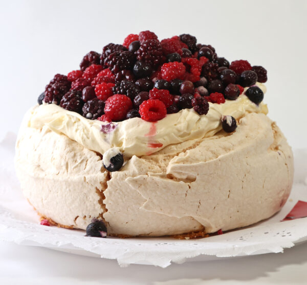 Pavlova de Frutos Rojos